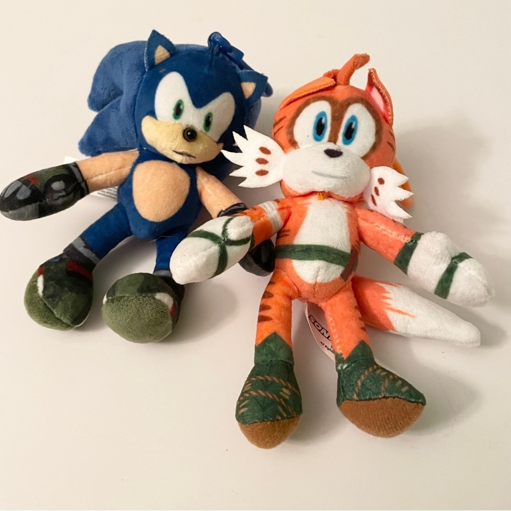 Sega Sonic Prime Mini Plush Clips On Sonic & Tail Lot of 2